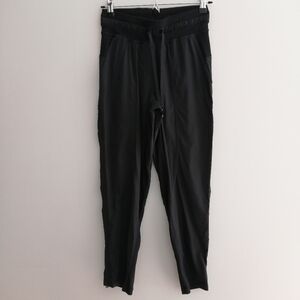 Lululemon Black Dance Studio Crop Pants 25 Inch Cinchable Hems Size 2
